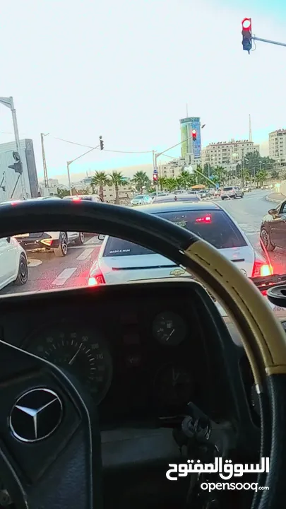 بيع سيارة مرسيدس410