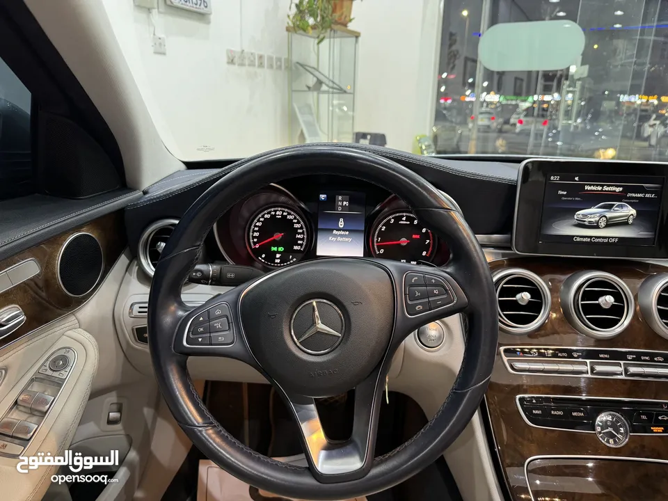 Mercedes Benz C300 2016 model