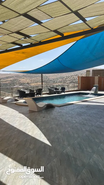 مزرعة وشاليه فيلا طلة الجبل في بيرين للايجار اليومي والاسبوعي والشهري اطلالة ولا بالخيال نتشرف فيكم