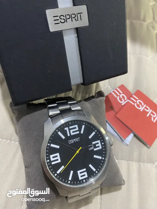 ساعه Esprit