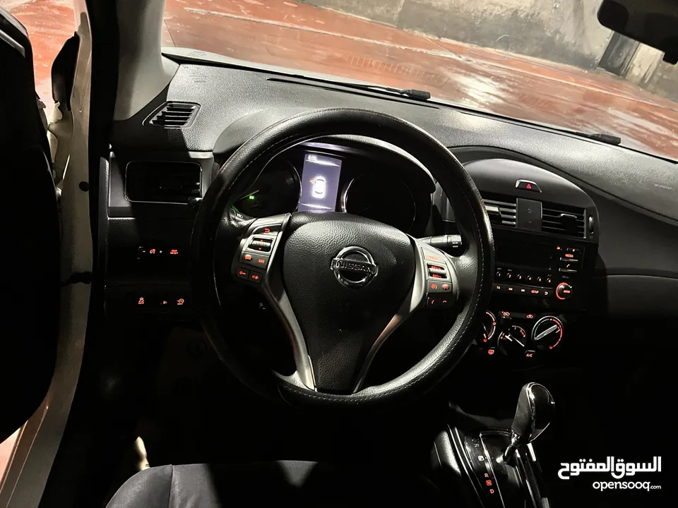 نيسان بولسار 17/16