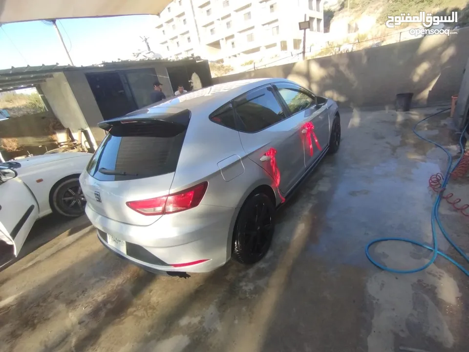 سيات ليون 2016