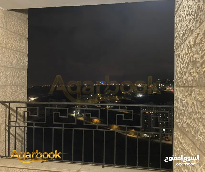 شقة طابقين مميزة للبيع في عين مصباح