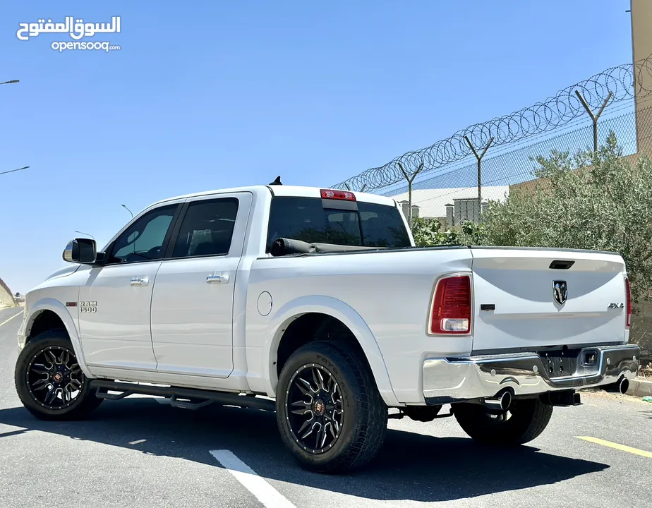 Ram 1500 ecodiesel Laramie 4x4 2017 فحص ، كلين ، تيربو ديزل ، مميز