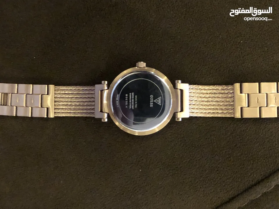 ساعه جيس اصليه 100% غير مصلحه غير مشخطه مستخدم استخدام نضيف جدا وقليل جدا (بدون كرتونه ) فقط بسعر 60