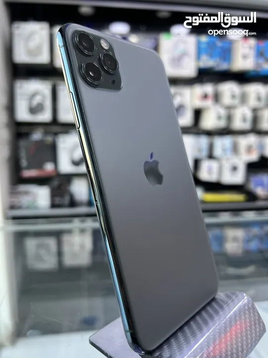 Used iPhone 11 Pro Max (256) GB  ايفون 11 برو ماكس مستعمل بحالة ممتازة  غير مفتوح او مبدل اي قطع ابد