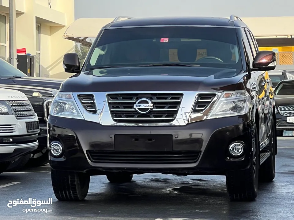 NISSAN PATROL PLATINUM2015