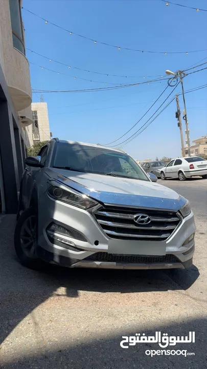 Hyundai Tuscan 2016