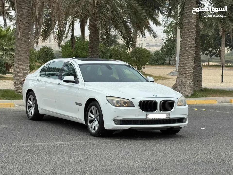 BMW 740Li 2011 (White)