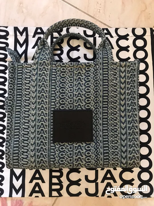 حقيبة توتي من ماركس جايكوبس أصليه جديده.Marc Jacobs Tote bag The Washed Monogram Crossbody