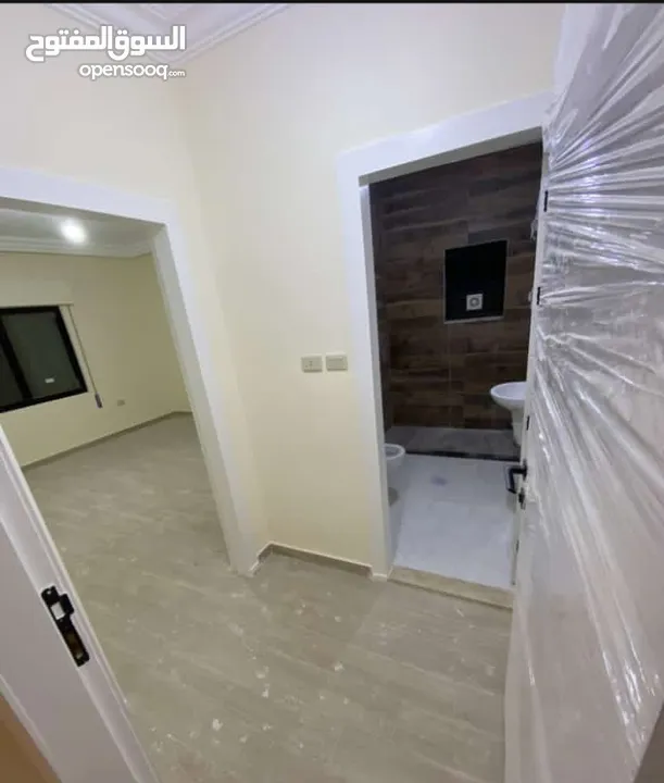 شقة طابقية - خلدا - 3نوم 1ماستر - 220م