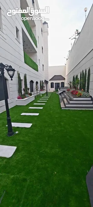 مؤسسة لاروز لتنسيق الحدائق