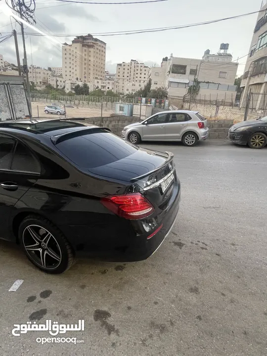 مرسيدس E300 2019