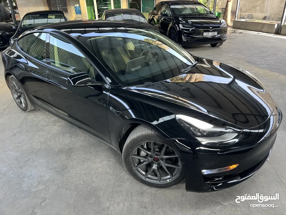 Tesla Model 3 2021