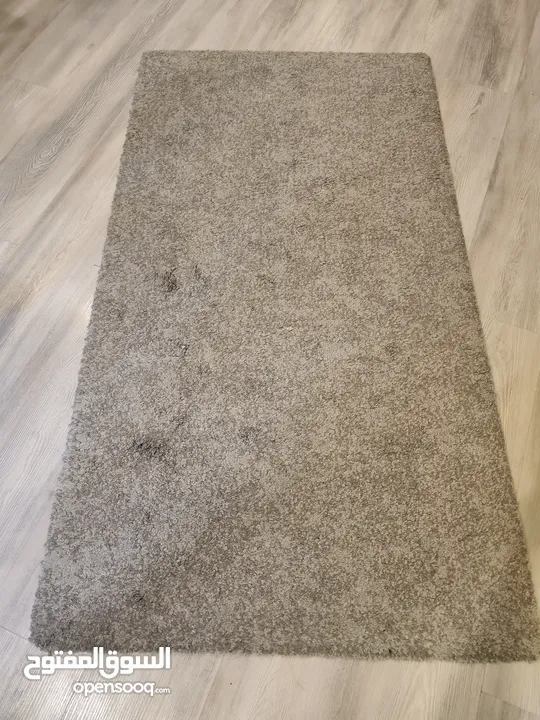 urgent sale! big carpet and two carpets