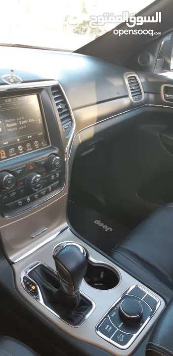جيب جراند شيروكي 2016 ليمتد فحص كامل بانوراما  لون مميز جدآ واضح ممشى قليل  Jeep  4x4