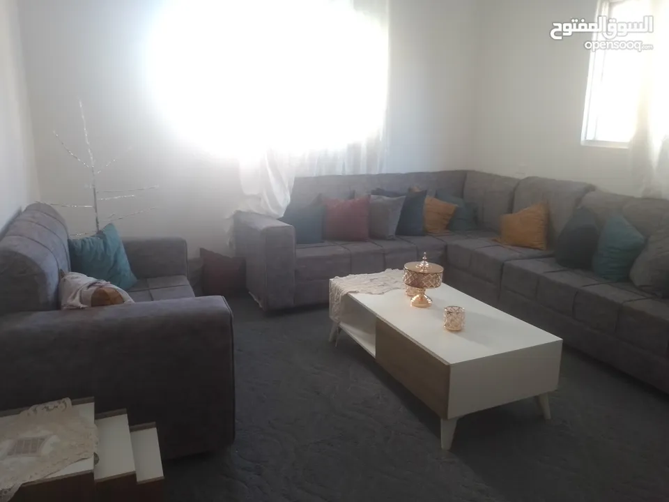 طقم كورنر بحاله جيده جدا