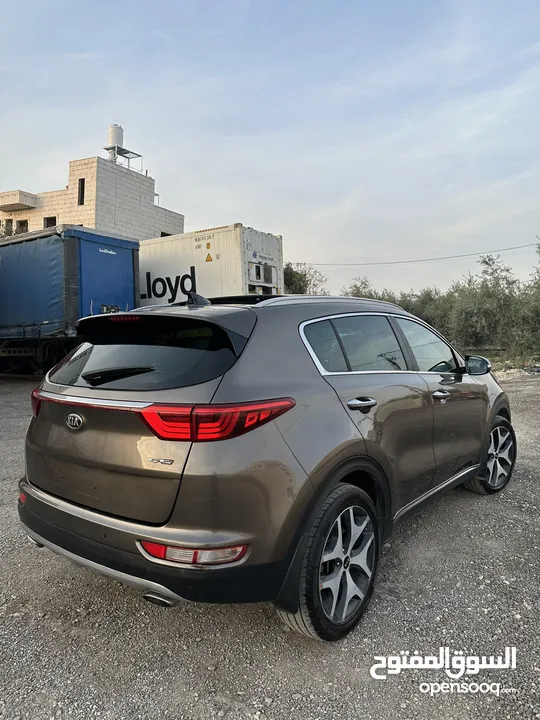 كيا سبورتاج 2018 فل مع بنوراما ديزل 2000 ماتور 4x4 لون مميز سعرر طحنن