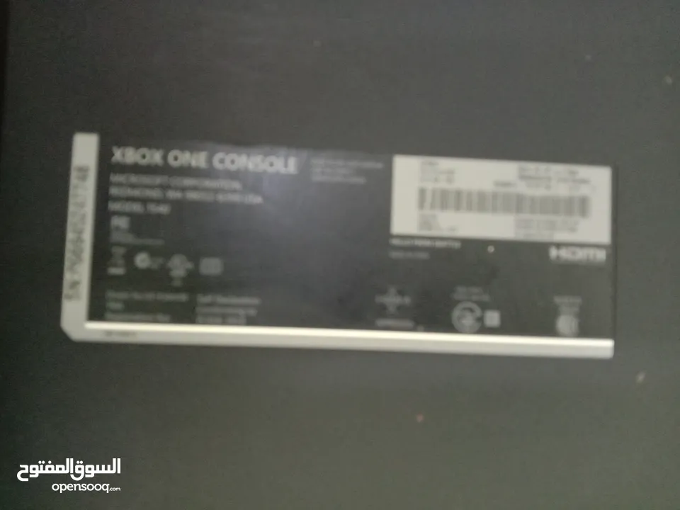 السلام عليكم جهاز XBOX ONE الجهاز وكاله مع ايدين 2 = شاحن بطاريات الايدين  بطاريات الايدين  جميع وصل