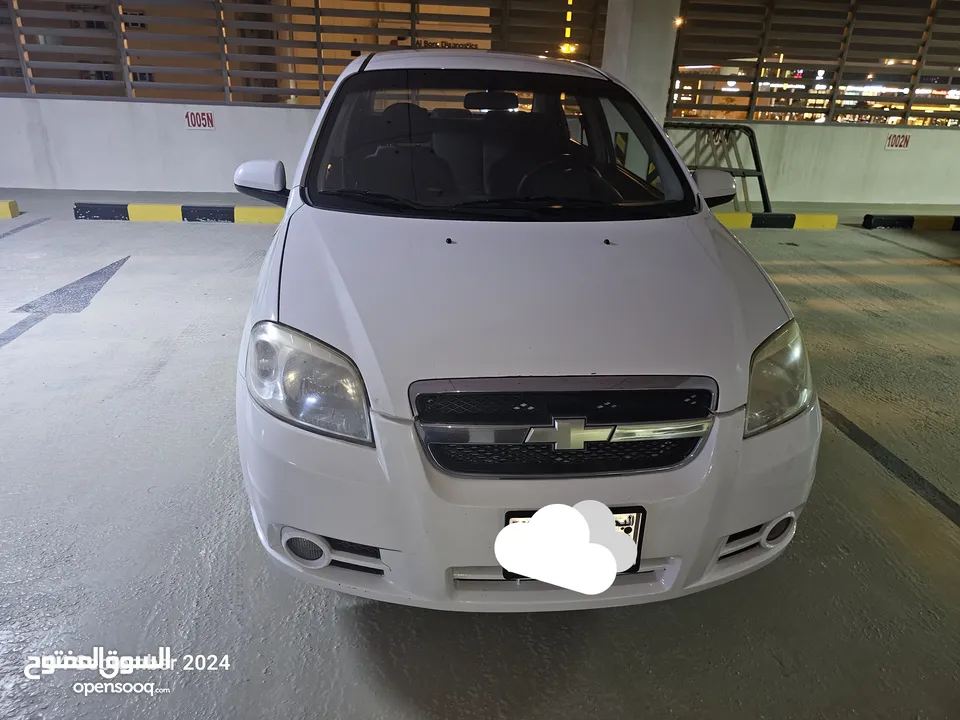 Excellent condition aveo 2015