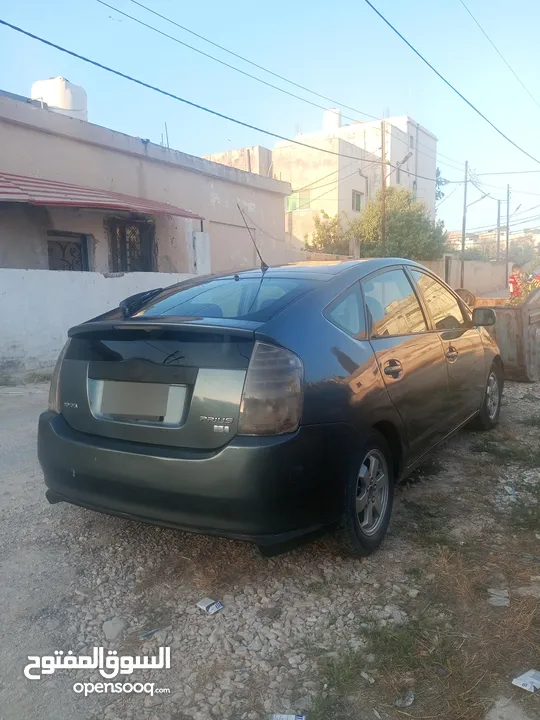 تويوتا بريوس