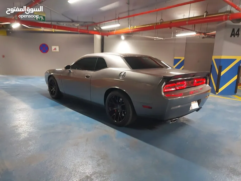 DHS 26,000/= 2012 6.4 L 392 EDITION - V8 SRT8 خليجي فل اوبشن