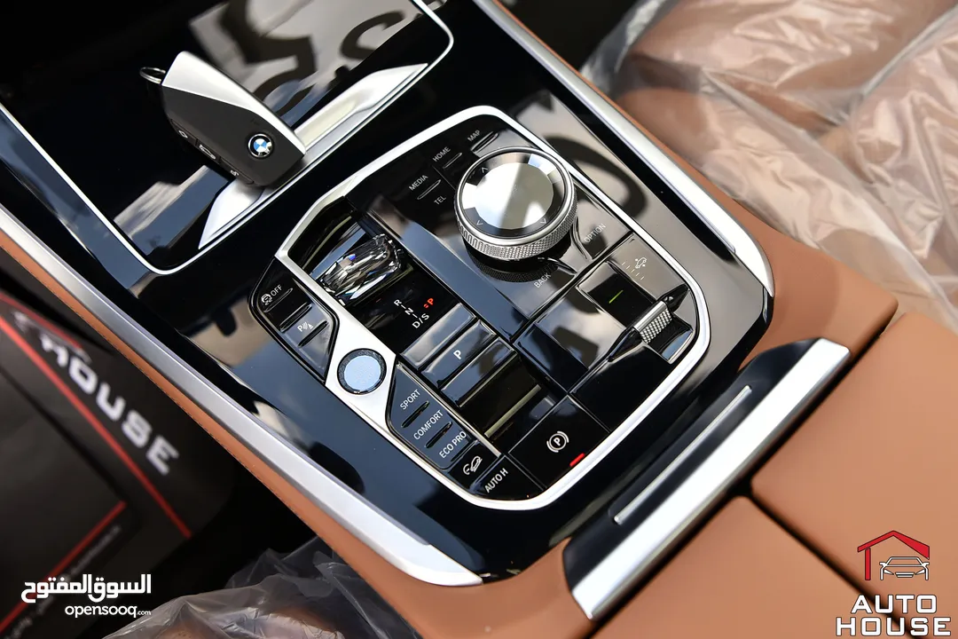 بي ام دبليو X5 مايلد هايبرد ام بور كت 2025 BMW X5 xDrive40i Mild Hybrid M Power Kit Night Package