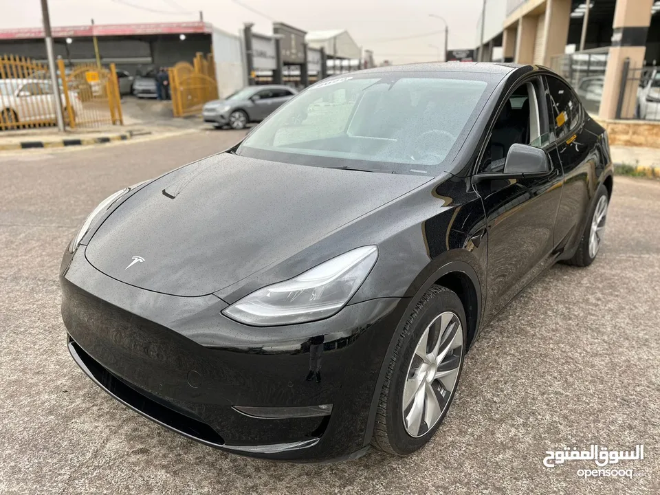 TESLA MODEL Y 2022 LONG-RANGE DUAL MOTOR-7 Seats  (سبع مقاعد)