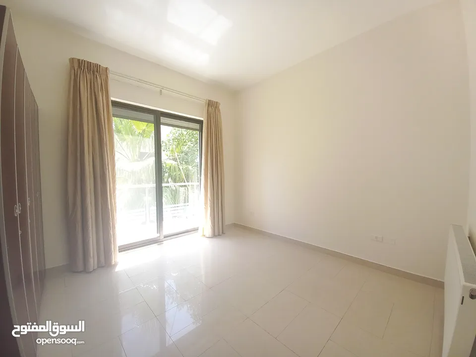 شقة شبه مفروشة للإيجار في عبدون  ( Property 32312 ) سنوي فقط