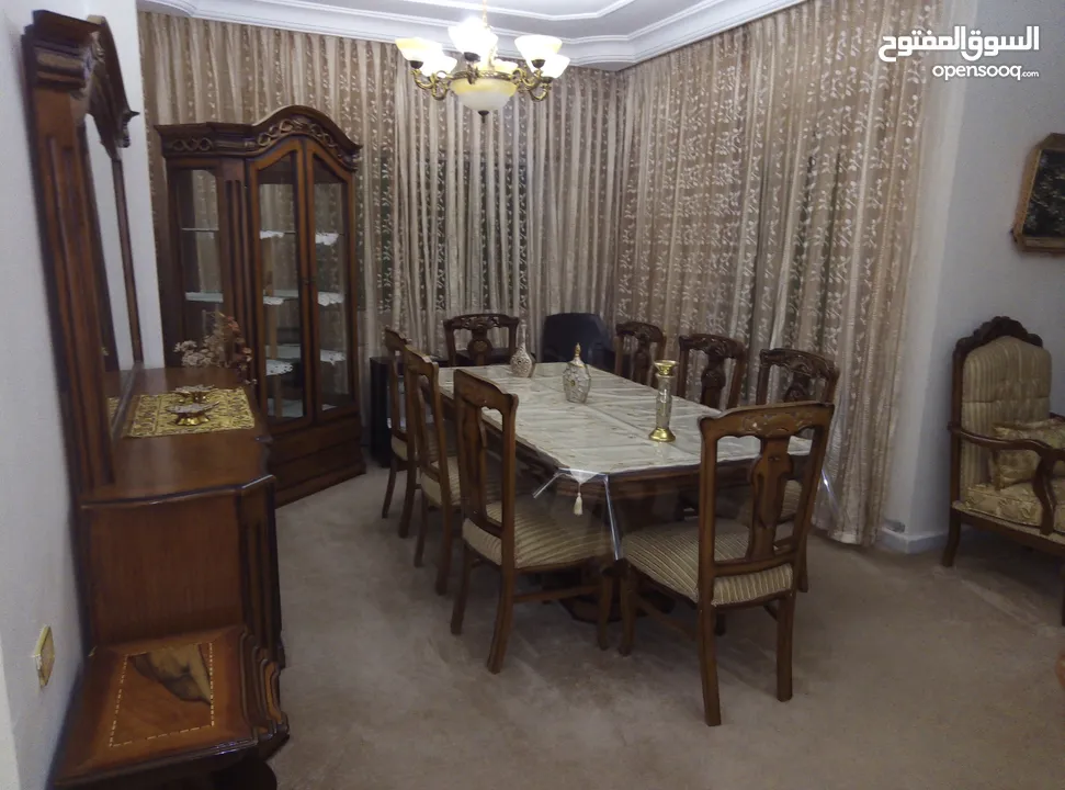 شقه مفروشه للايجار (180م2)  Furnish apartment for rent