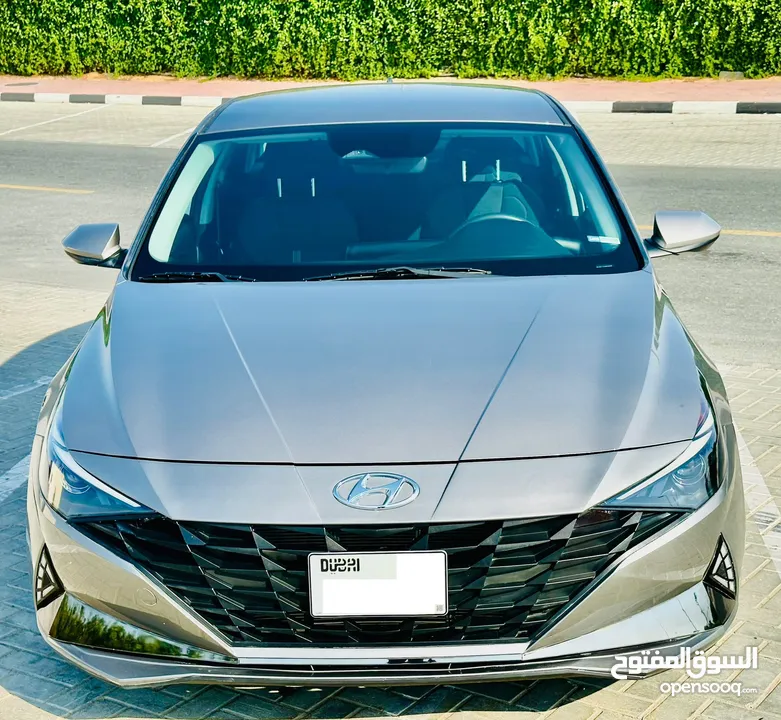 Hyundai Elantra 2021 (American Specs) – Like New!