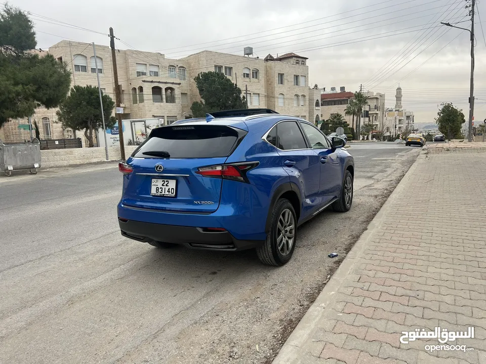 لكزس NX300 موديل 2016 لون ازرق فل كامل اعلى تصنيف من فئتها