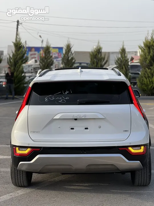Kia niro hybrid full  2022  كيا نيرو هايبرد  فل اضافات  ترخيص 2022                   فحص نخب