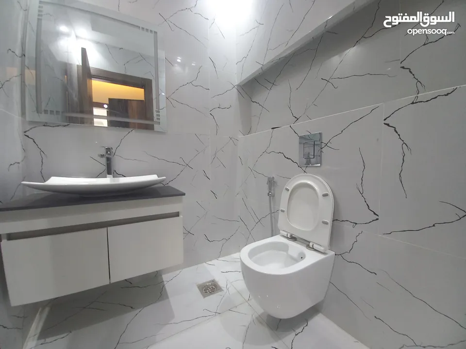 Apartment For Sale In Marj Al Hamam ( Property 40580 )-174787507