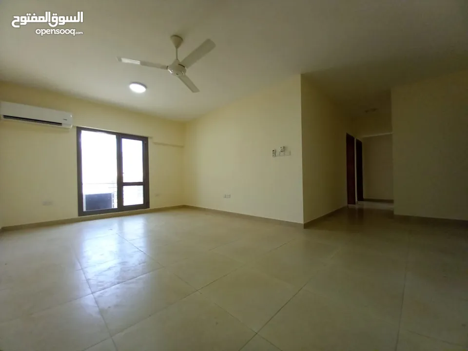 3 BR Refurbished Flat In Bait Al Falaj – Ruwi