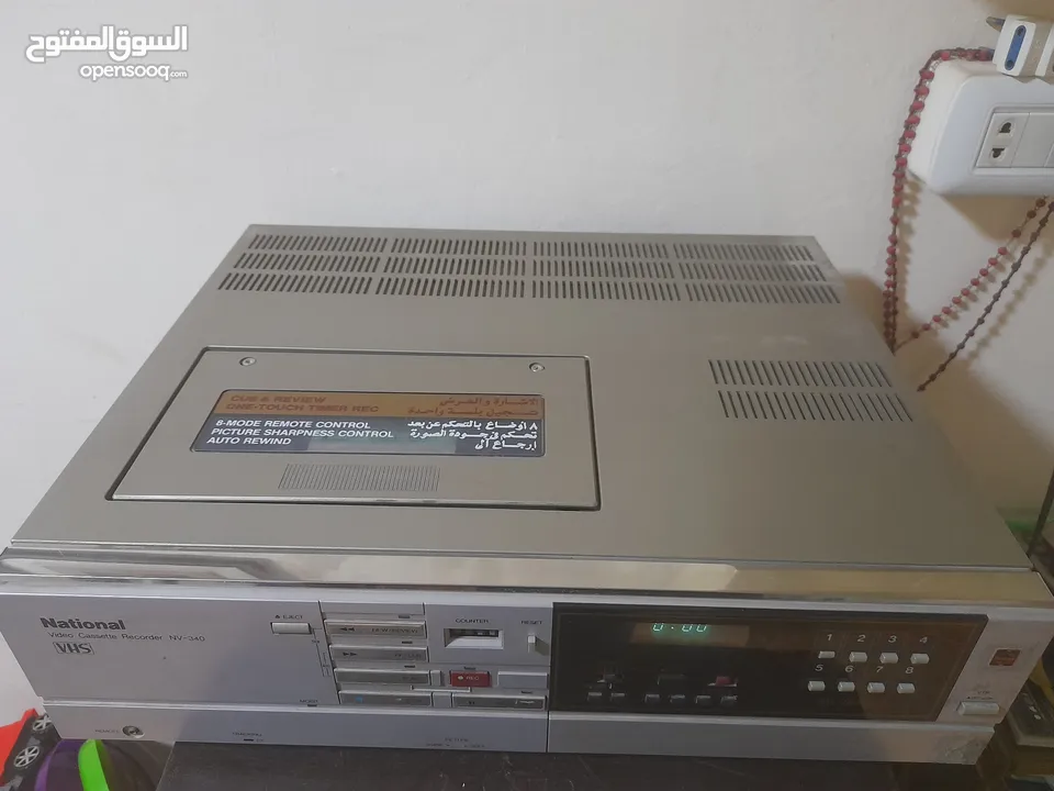 video Cassette Recorder  بحاجه لصيانه فيديوا كاسيت قديم