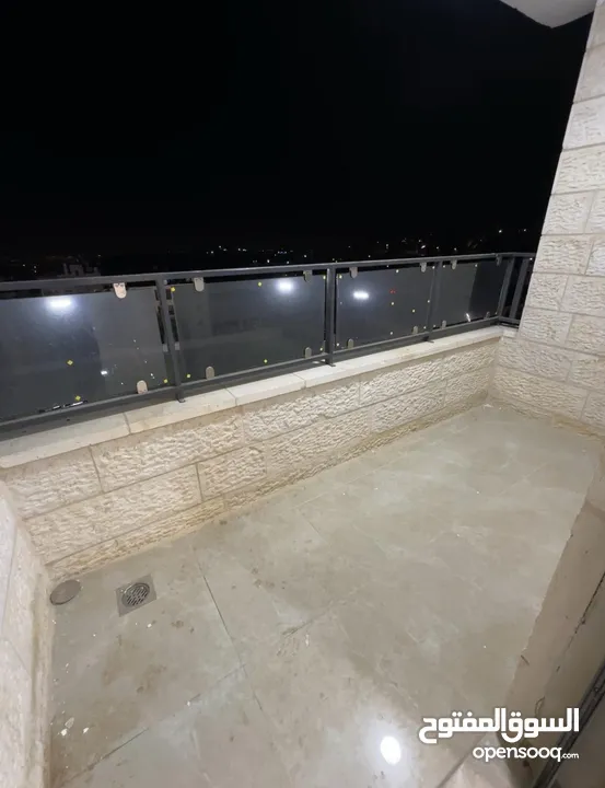 شقة مشطبة للبيع بمواصفات مميزة في بيتونيا