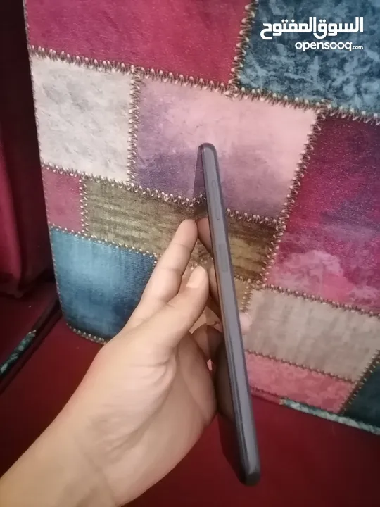 سامسونج جالكسي a13 صرله عندي3شهور بس ومعه أغراض