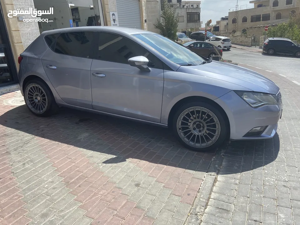 Seat leon توماتيك