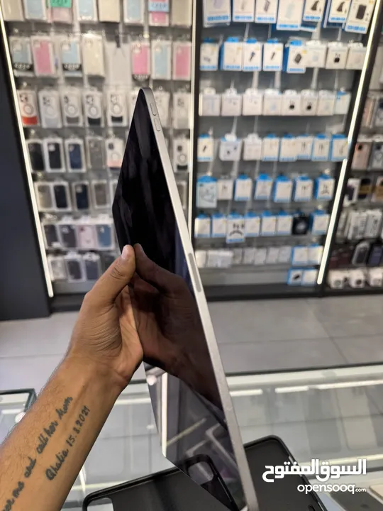 Ipad Air 6 13 inch uesd ايباد اير الجيل السادس 13 انش مستعمل