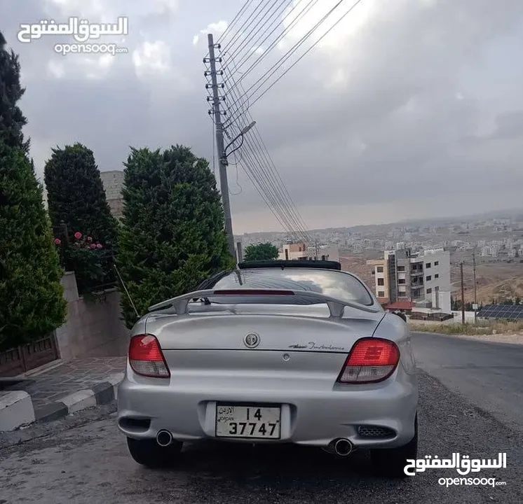 هيونداي تيبرون 2001