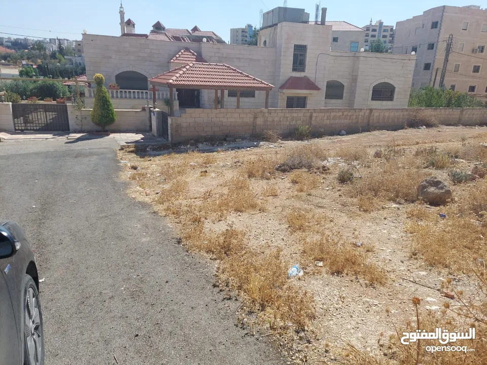 أرض متميزة 760 م الموقع الجبيهة ياجوزلقطة العاصمة عمان سكن ب