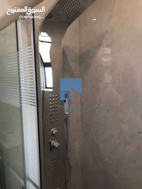 شقة أرضية فاخرة للبيع في الجندويل  - مقابل أسواق السلام 130م مع ترس 30م لم تسكن