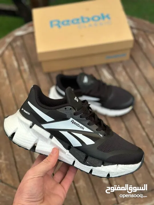 ريبوك أصلي   ألوان جديدة   مقاسات 40-44