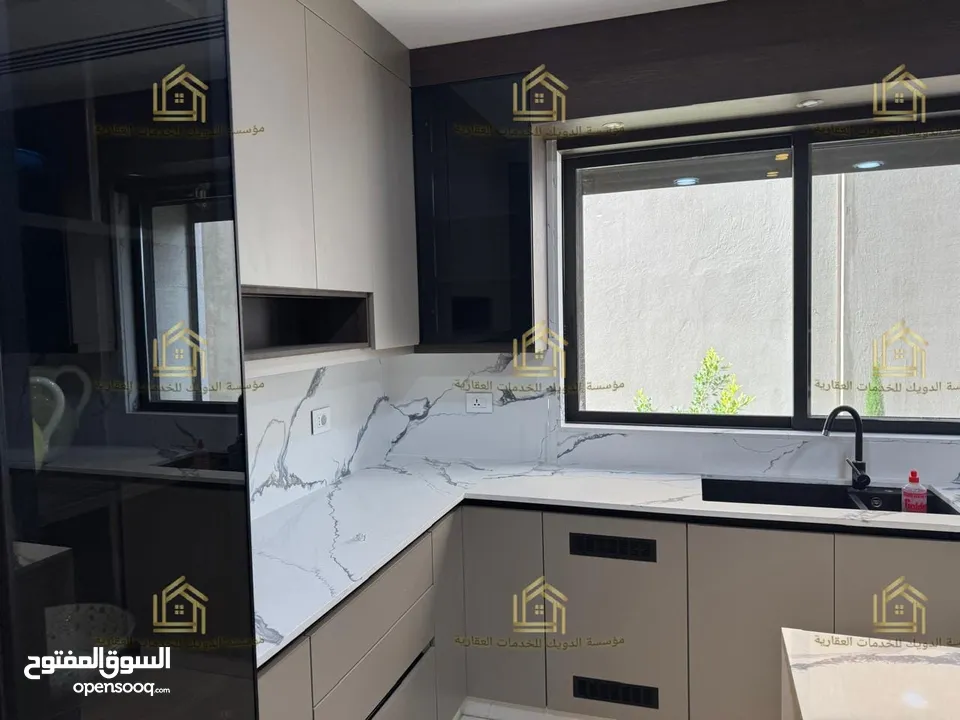 شقة جديدة - فاخرة - عبدون - 3نوم 2ماستر - 250م - موقع مميز