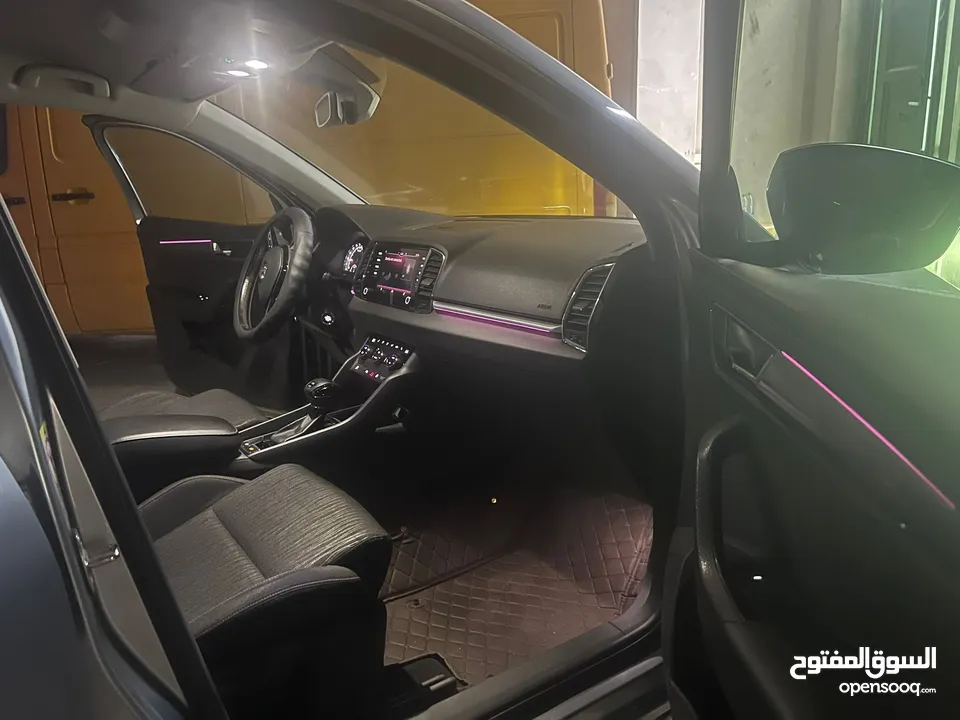 سكودا كاروك مطور2000 دفع رباعي 4×4 عداد قليل اصل شركة