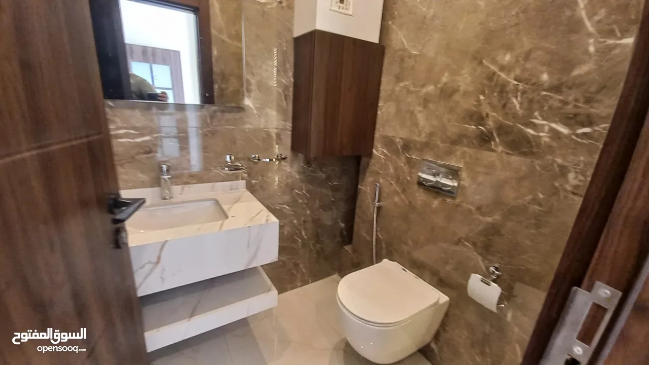 روف فاخر جد لللايجار في دابوق ( Property 42252 )-174934110