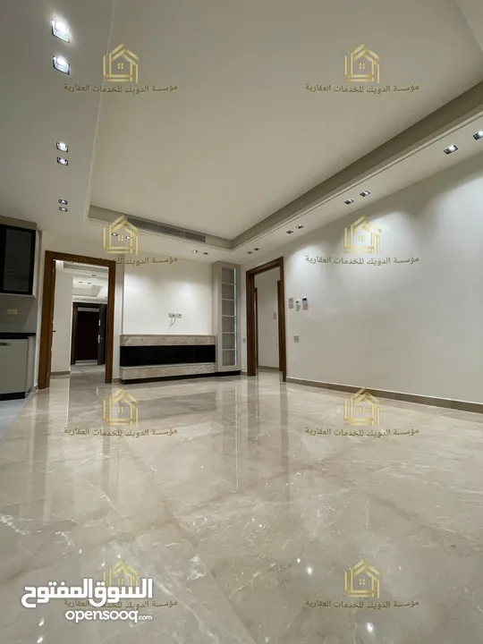 شقة فاخرة - لم تسكن - 4نوم 2ماستر - 230م - ارضية - ترس - موقع هادئ ومميز