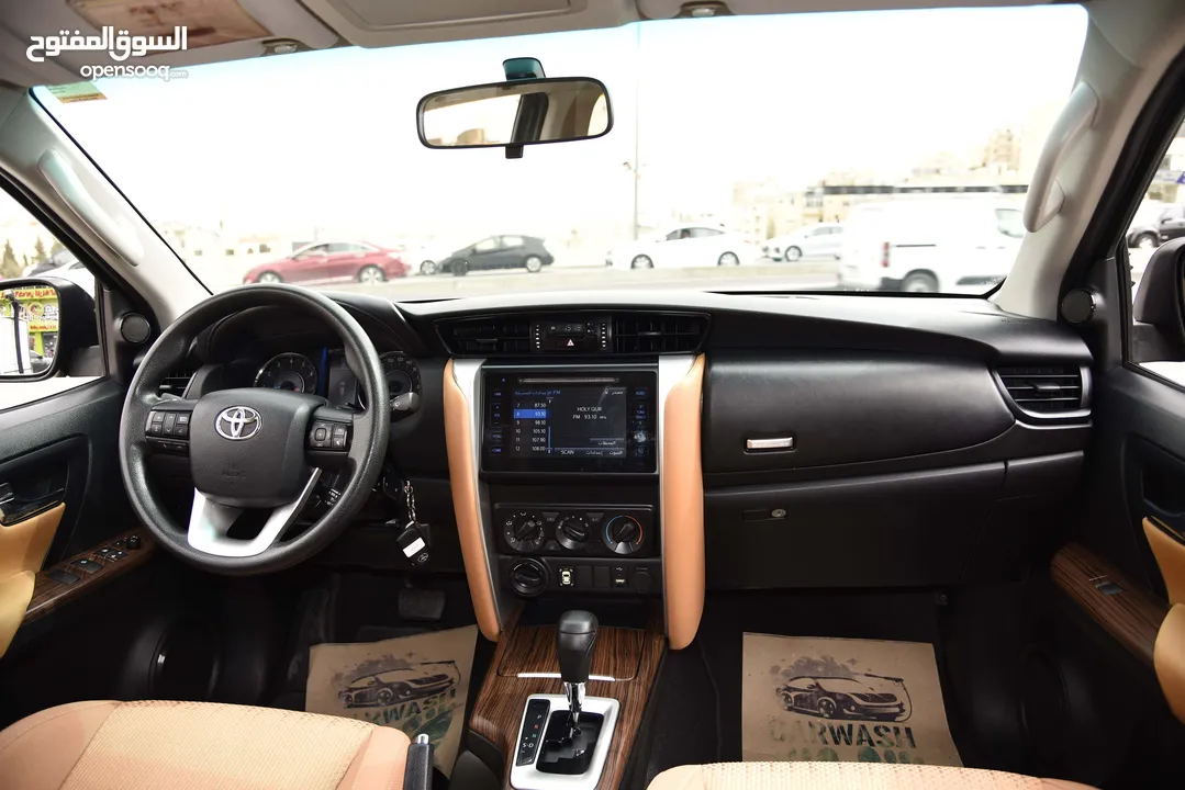 تويوتا فورتشنر الشكل الجديد وبحالة الوكالة Toyota Fortuner 2019