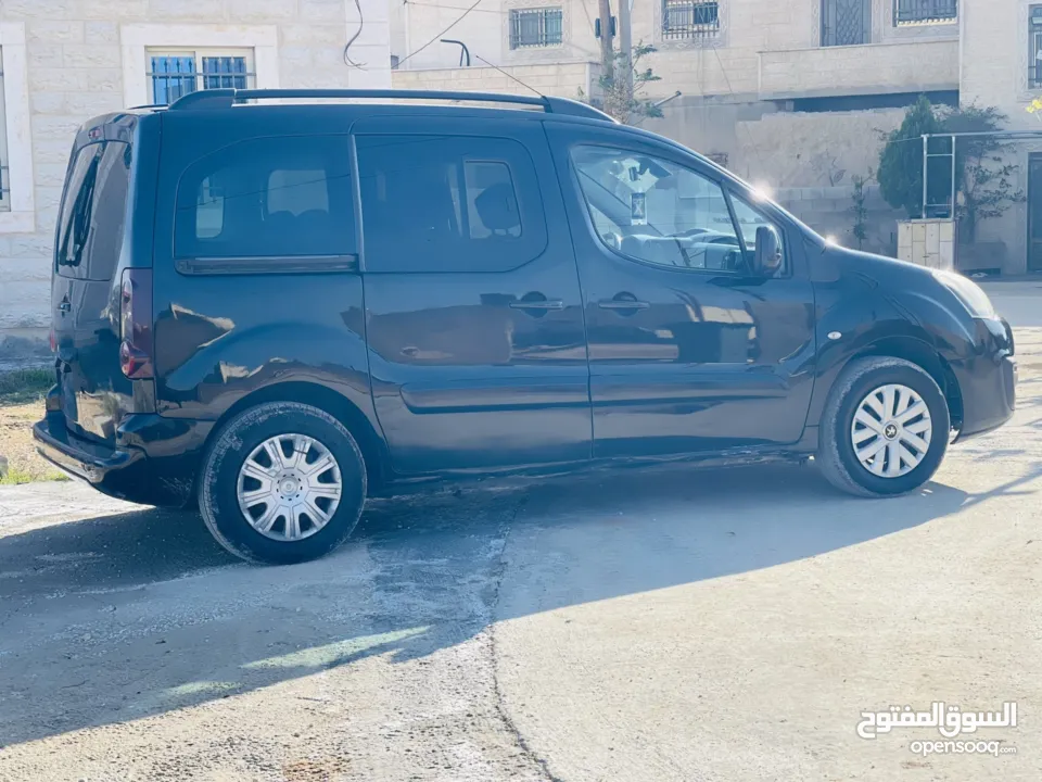 بيجو بارتنر 2015 ديزل متور 1600 ديزل جير عادي